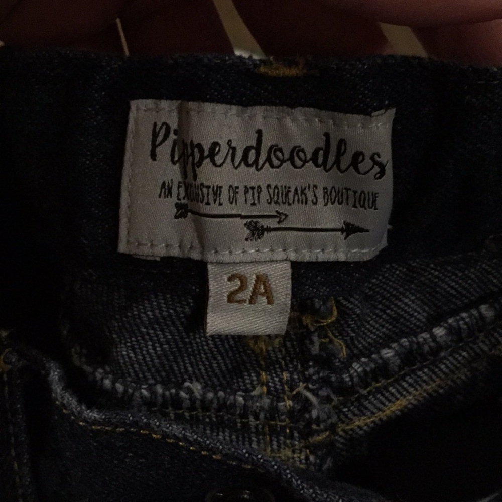 Distressed jeans - Picture 3 of 3